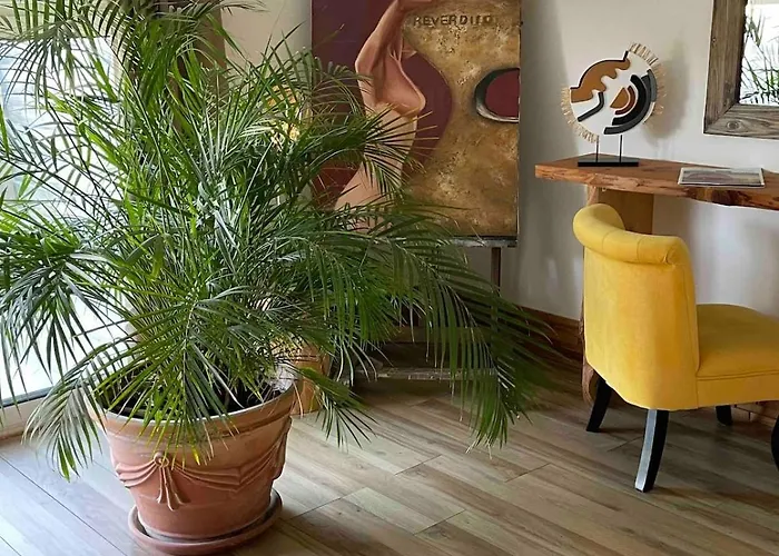 Апартаменти Atypique Ancien Hangar A Bateau Єр