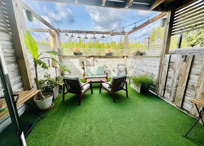 Lejlighed Atypique Ancien Hangar A Bateau