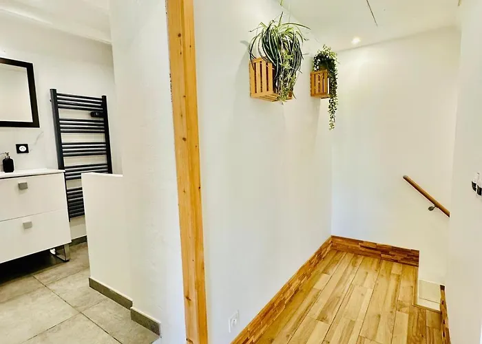 Atypique Ancien Hangar A Bateau Lejlighed